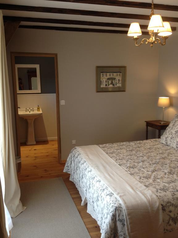 Chambres D'Hotes Le Bouleau Goutrens Bagian luar foto