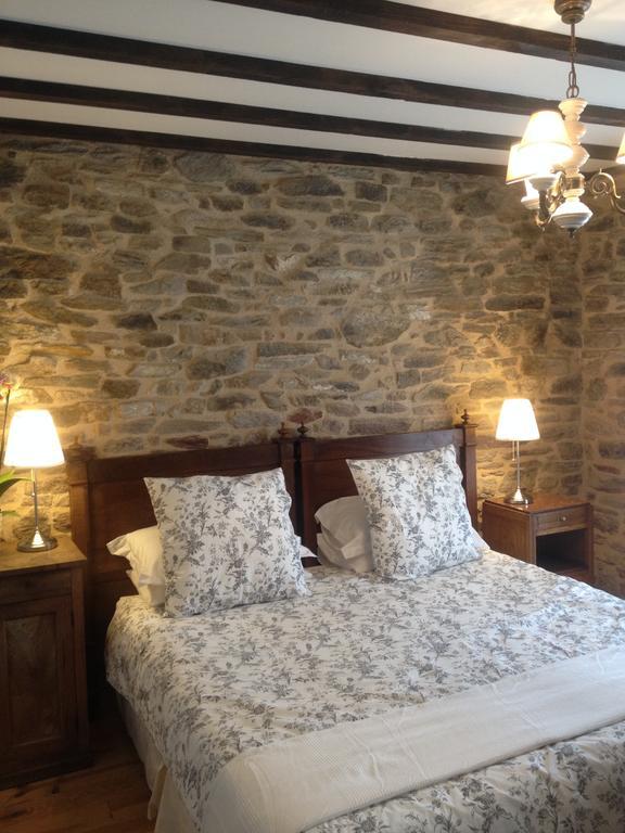 Chambres D'Hotes Le Bouleau Goutrens Bagian luar foto